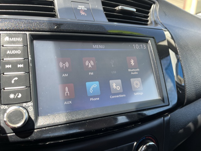 Vehicle image 19 of 24