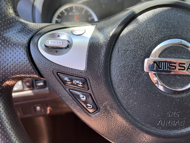 Vehicle image 18 of 24