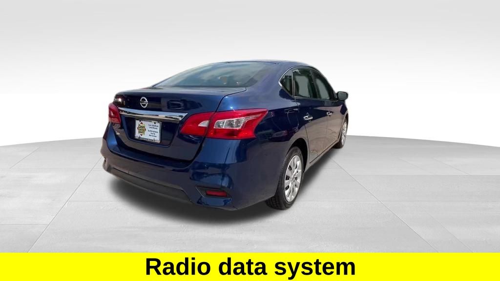 Vehicle image 6 of 30