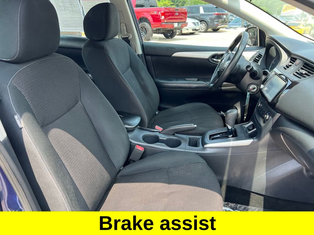 Vehicle image 13 of 30