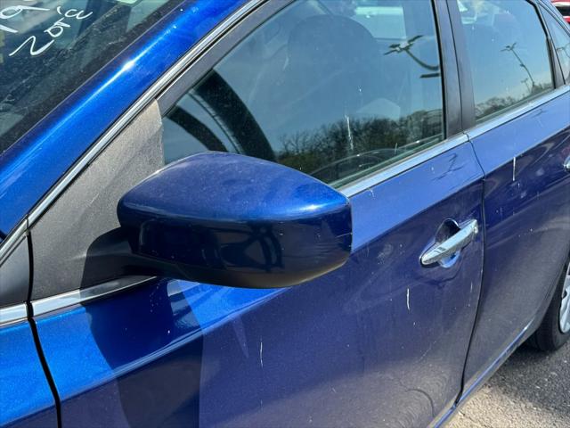 Vehicle image 10 of 24