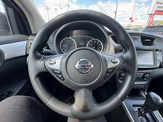 Vehicle image 21 of 24