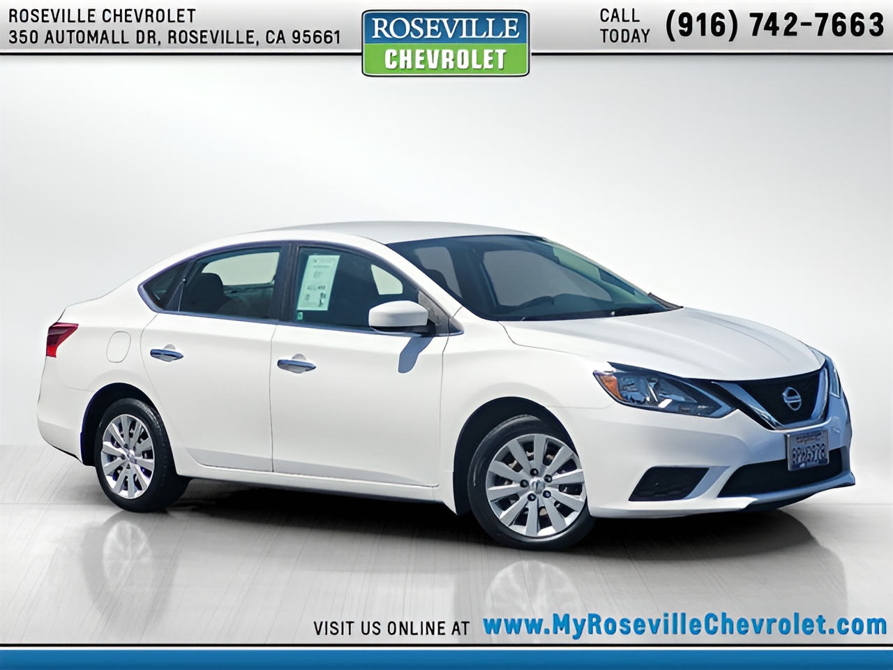 Vehicle image 28 of 33