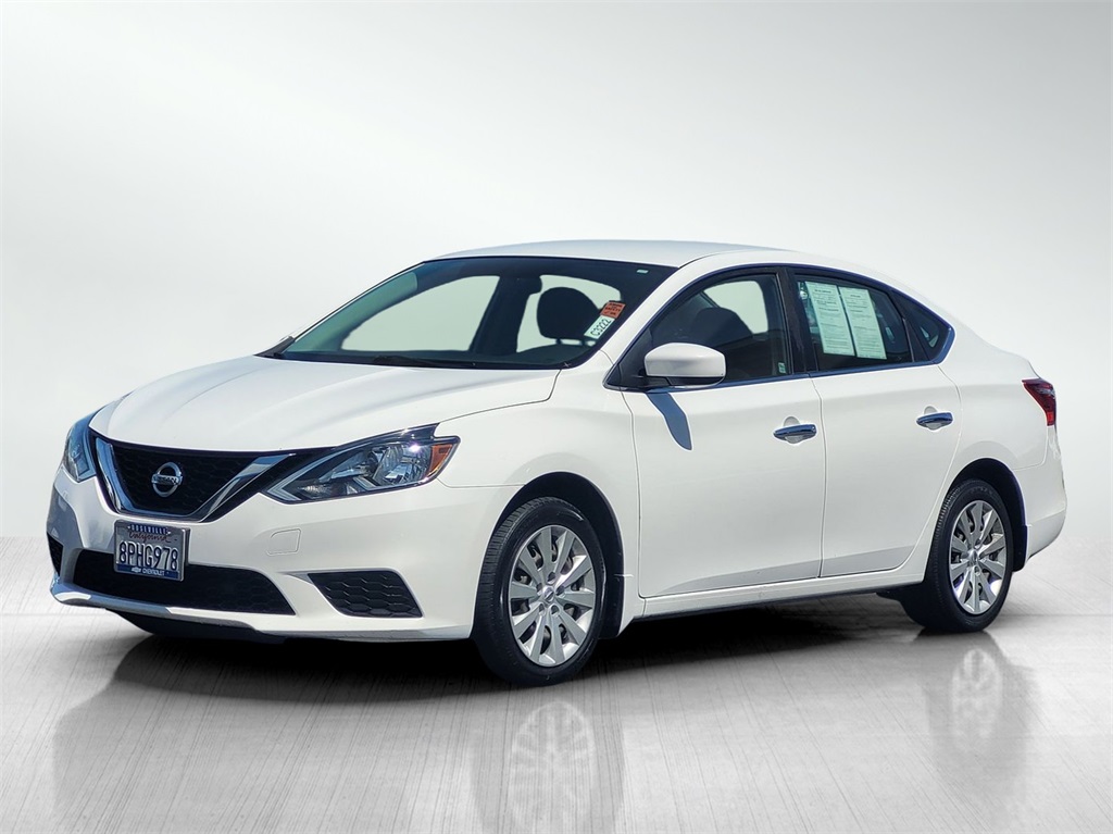 Vehicle image 1 of 33
