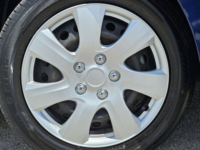 Vehicle image 1 of 30