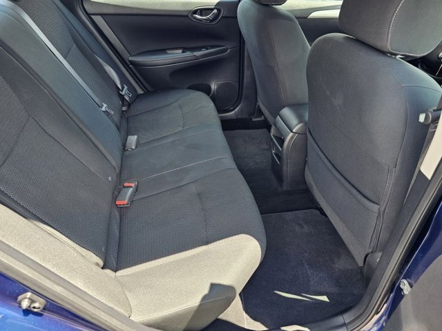 Vehicle image 14 of 30