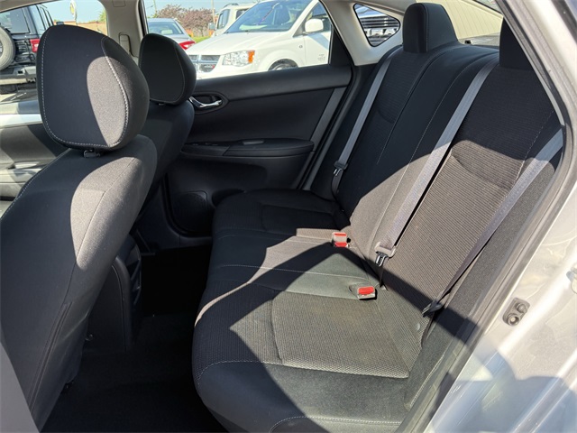 Vehicle image 13 of 24