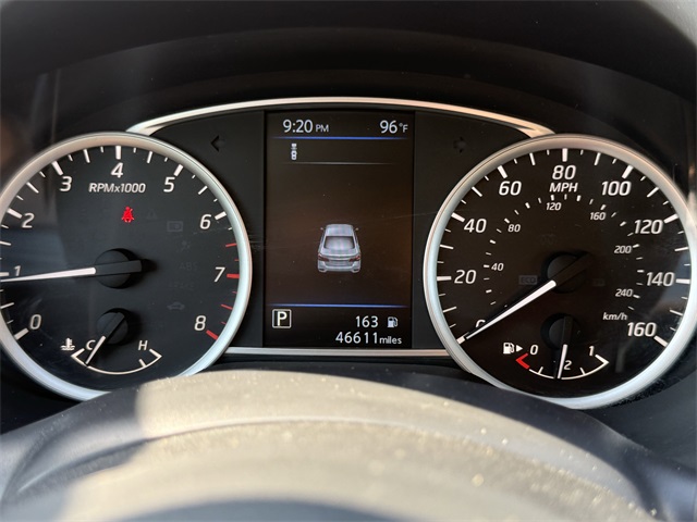Vehicle image 16 of 24