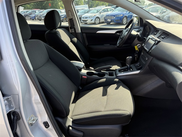 Vehicle image 12 of 24