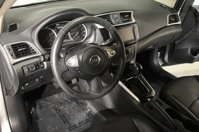 Vehicle image 12 of 26