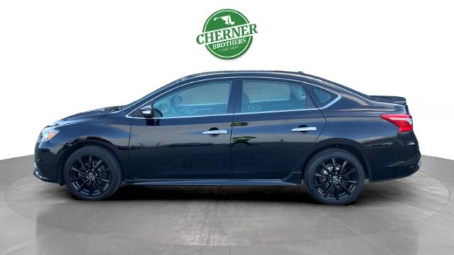 Vehicle image 2 of 33