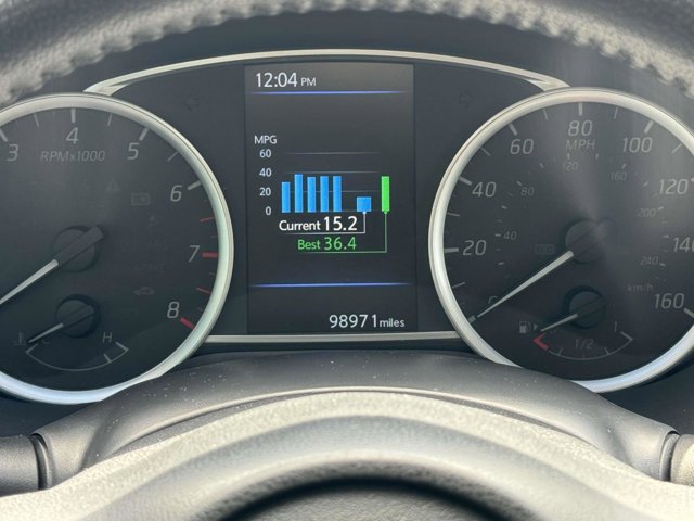 Vehicle image 27 of 31