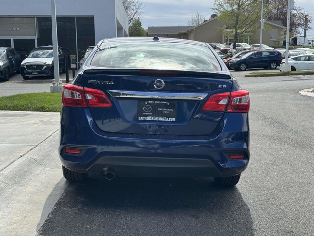 Vehicle image 4 of 31