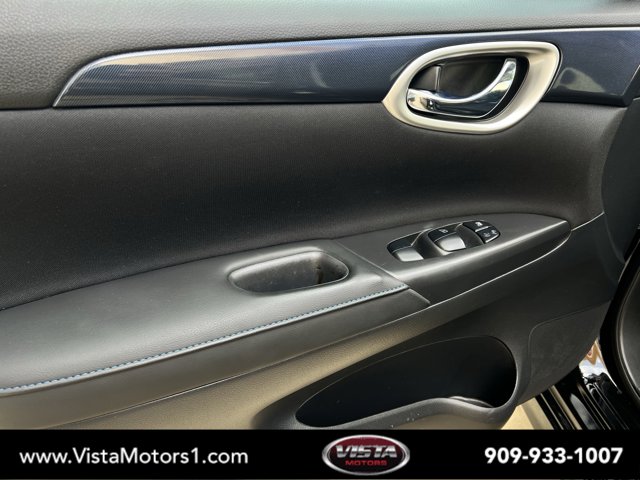 Vehicle image 8 of 28