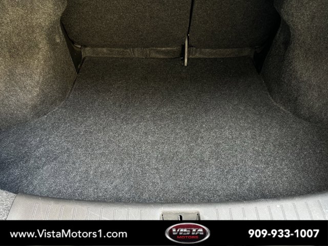 Vehicle image 18 of 28