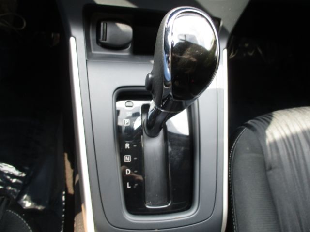 Vehicle image 41 of 65