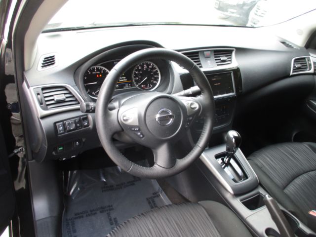 Vehicle image 13 of 65