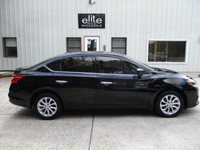 Vehicle image 4 of 65