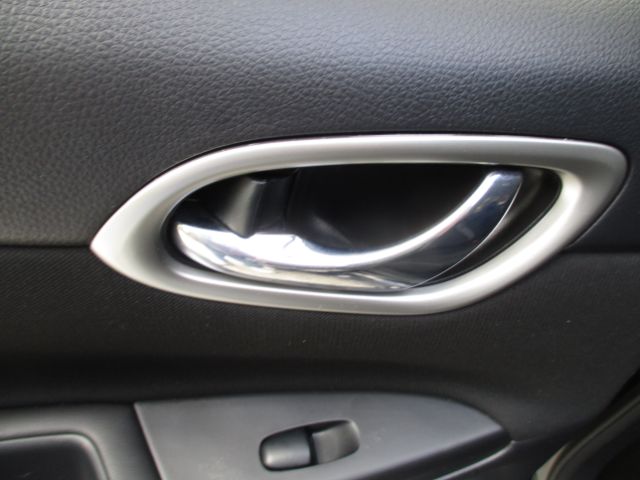 Vehicle image 50 of 65