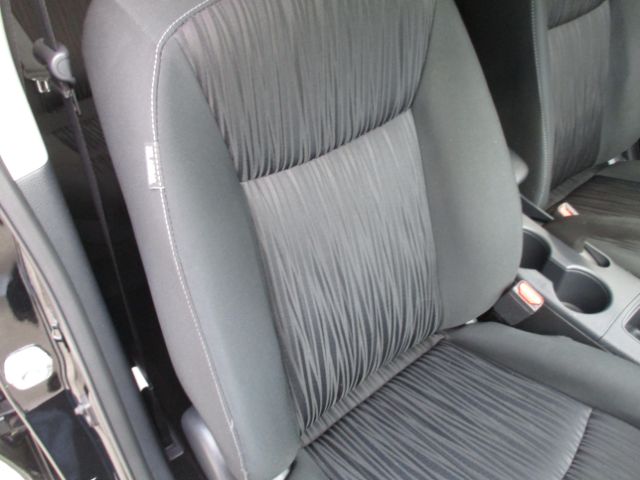 Vehicle image 22 of 65