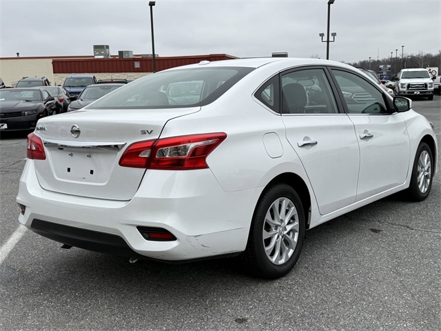 Vehicle image 5 of 23
