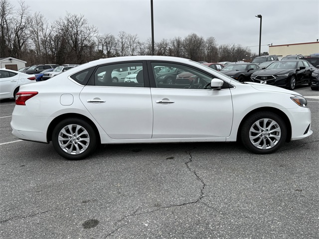 Vehicle image 4 of 23