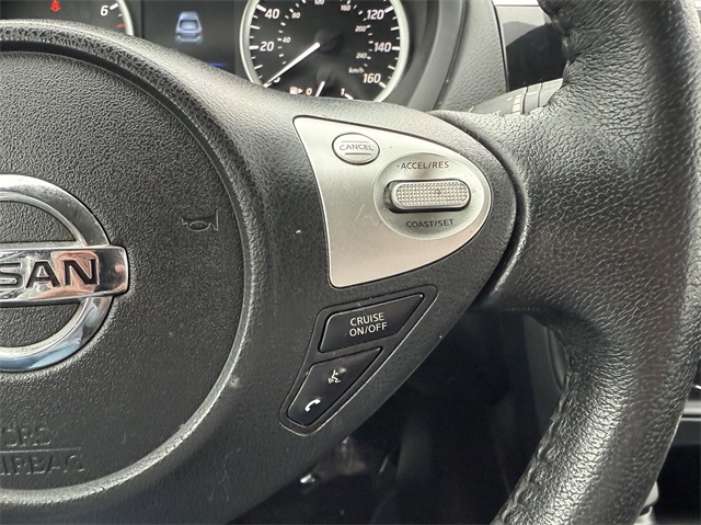 Vehicle image 20 of 23