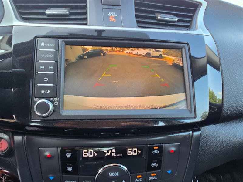 Vehicle image 19 of 34