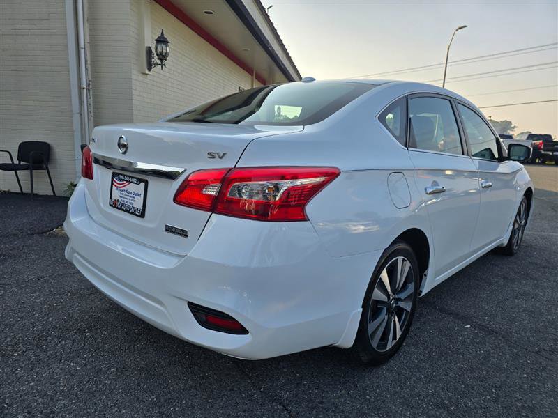 Vehicle image 6 of 34