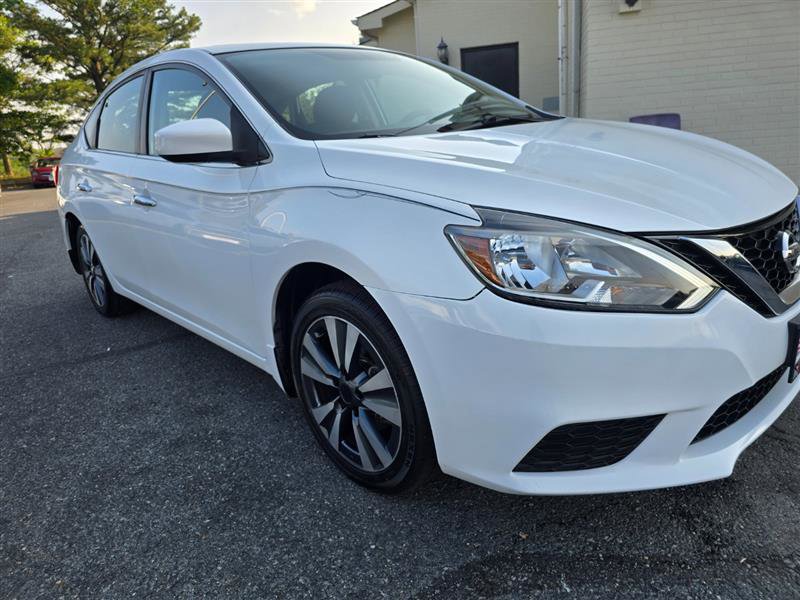 Vehicle image 2 of 34
