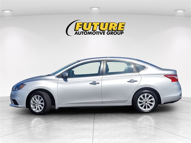 Vehicle image 8 of 25