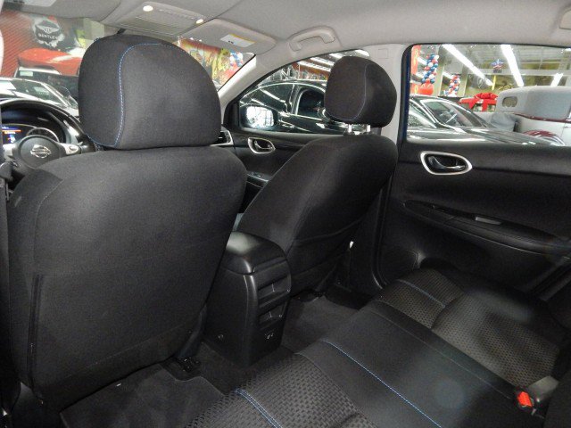 Vehicle image 23 of 24