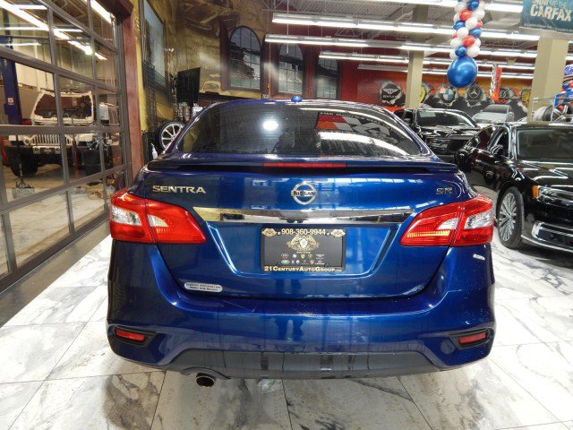 Vehicle image 7 of 24
