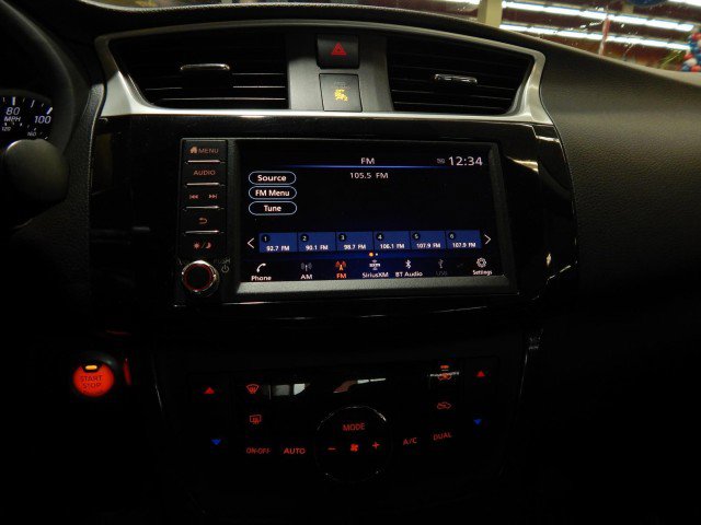 Vehicle image 18 of 24