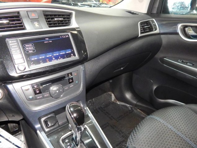 Vehicle image 16 of 24