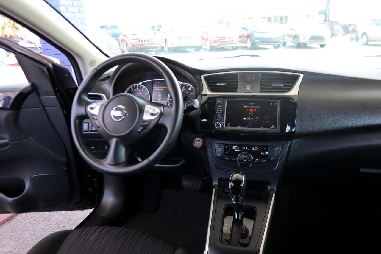 Vehicle image 26 of 38