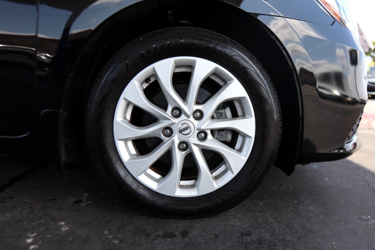 Vehicle image 13 of 38