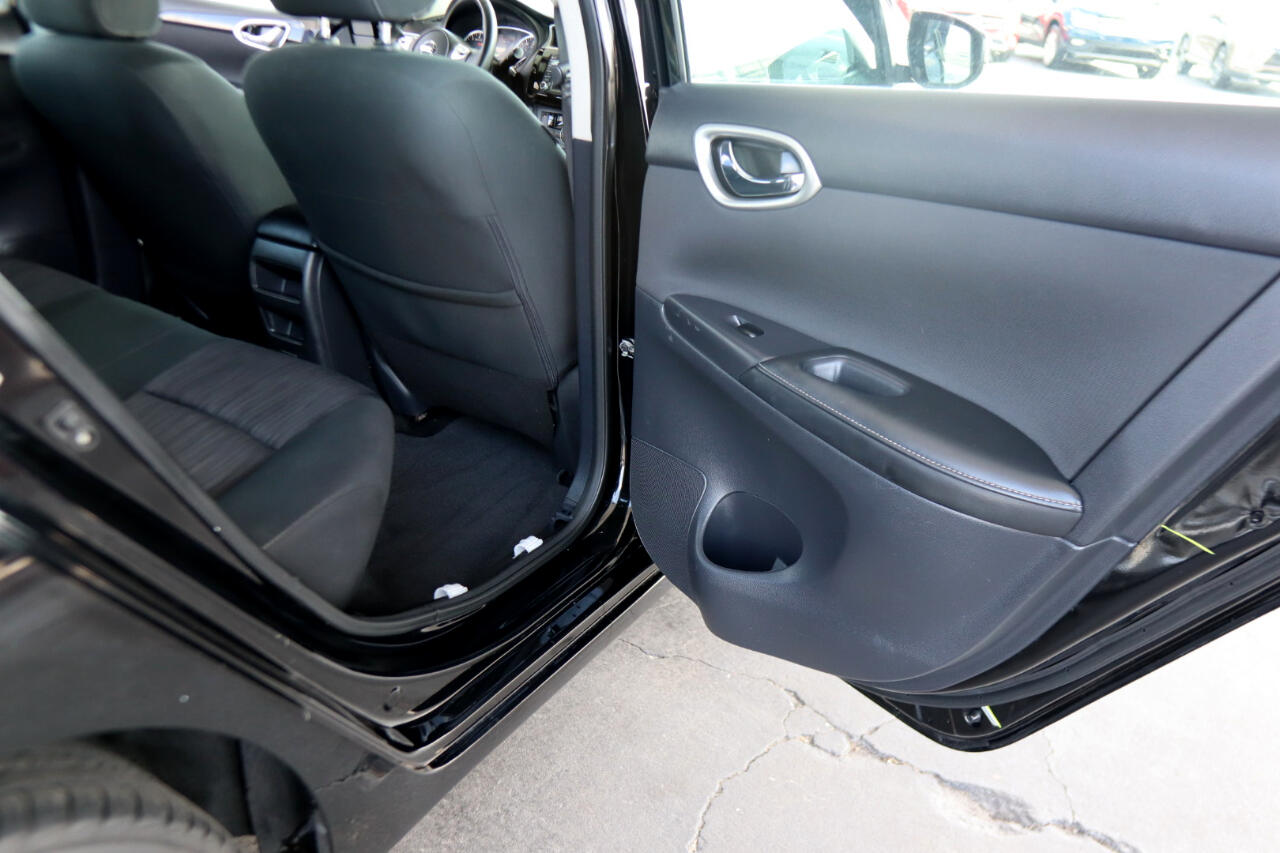 Vehicle image 29 of 38