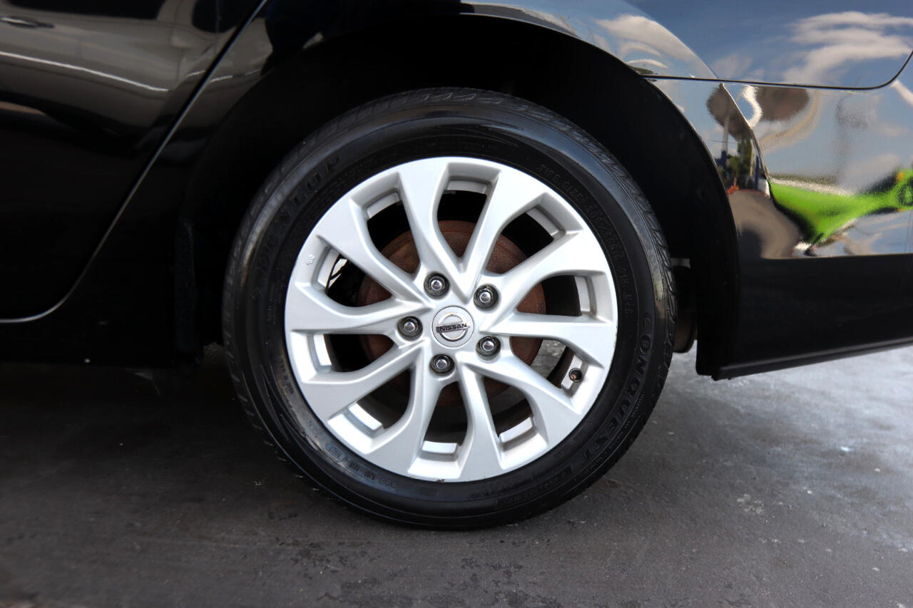 Vehicle image 11 of 38