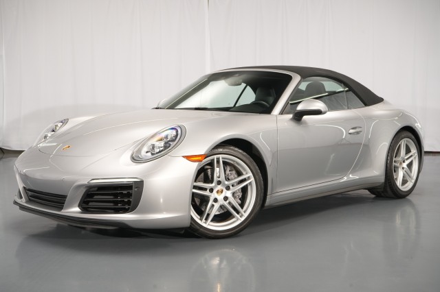 2019 Porsche 911 Carrera 4 Image 2 of 67