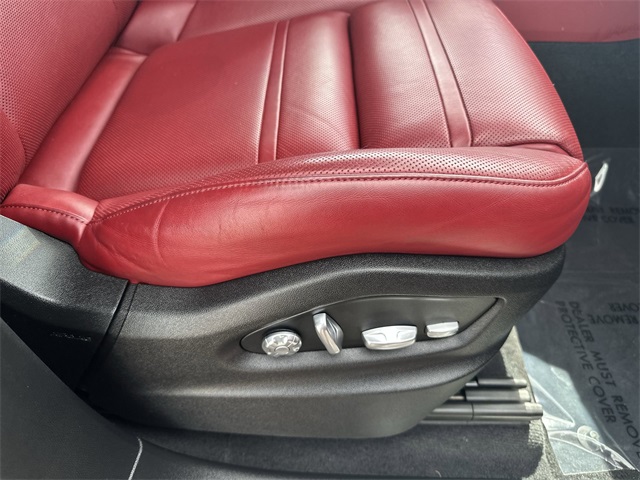 2019 Porsche Cayenne Base Image 39 of 40