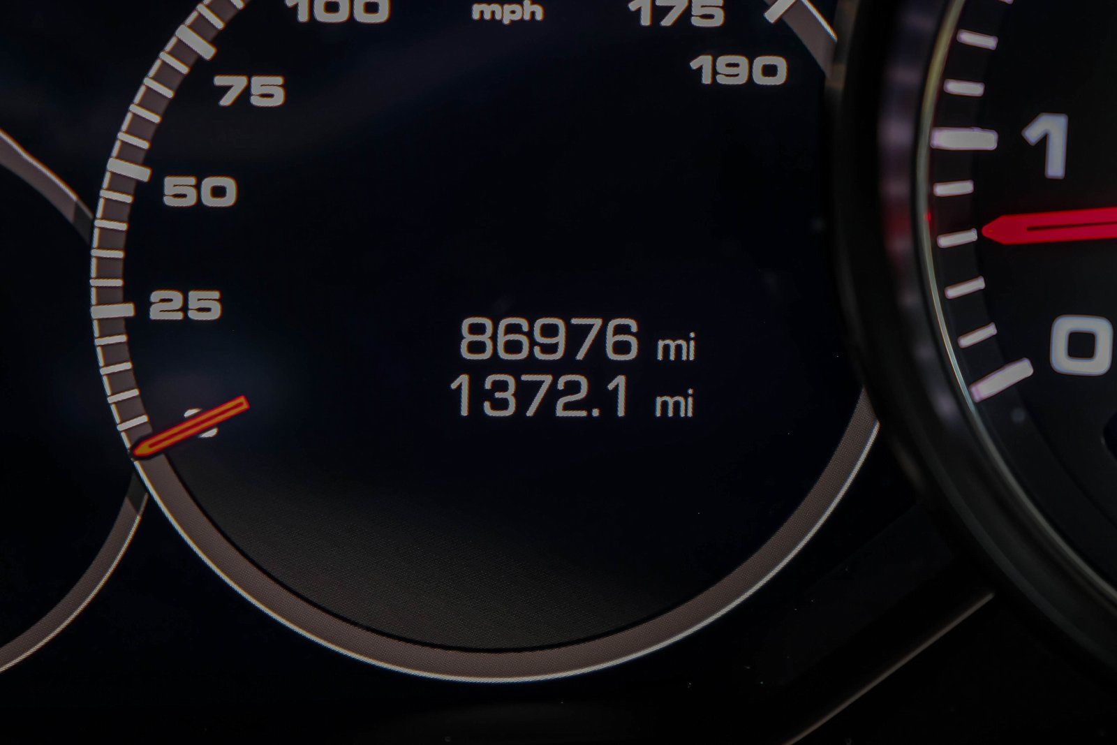 2019 Porsche Cayenne S Image 32 of 53