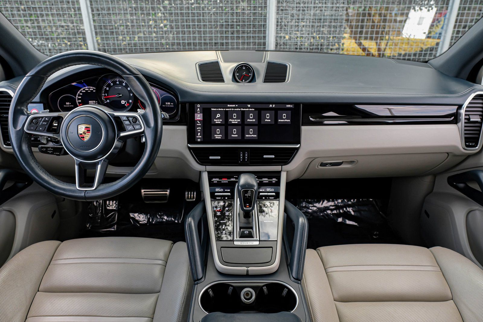 2019 Porsche Cayenne S Image 26 of 53