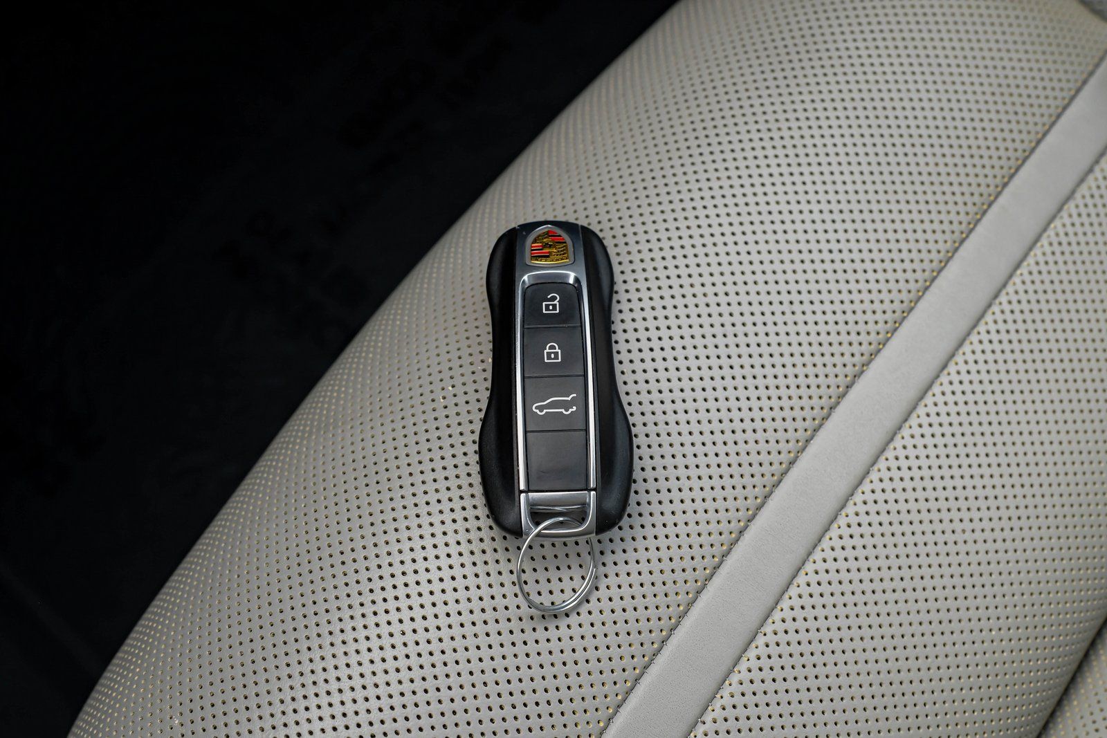 2019 Porsche Cayenne S Image 39 of 53