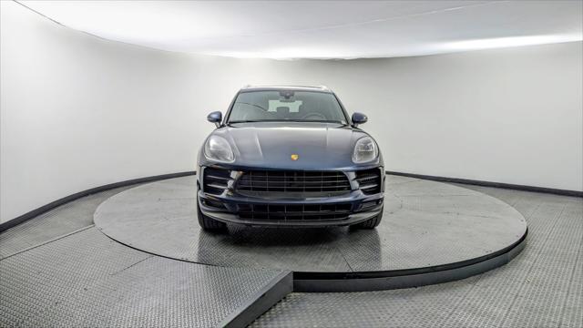 2019 Porsche Macan S Image 3 of 33