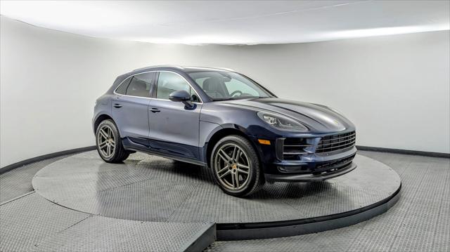 2019 Porsche Macan S Image 4 of 33