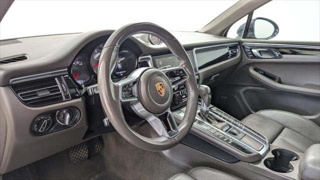 2019 Porsche Macan S Image 19 of 33