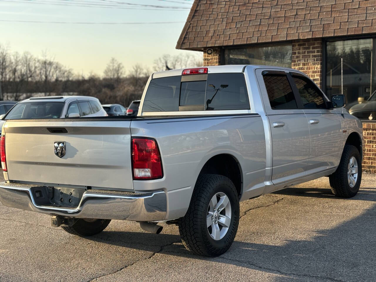 Vehicle image 6 of 29