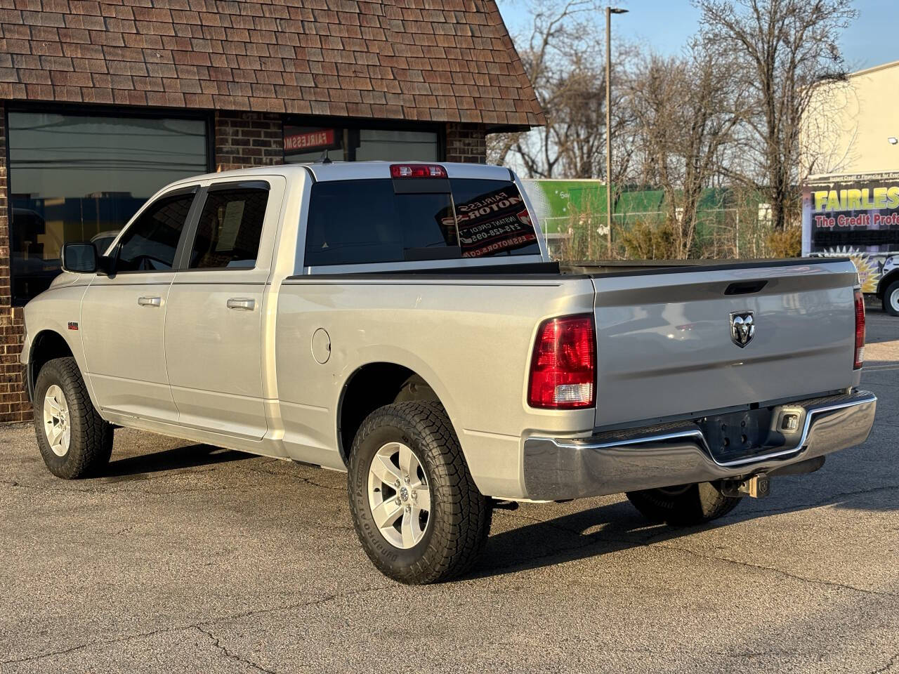 Vehicle image 7 of 29