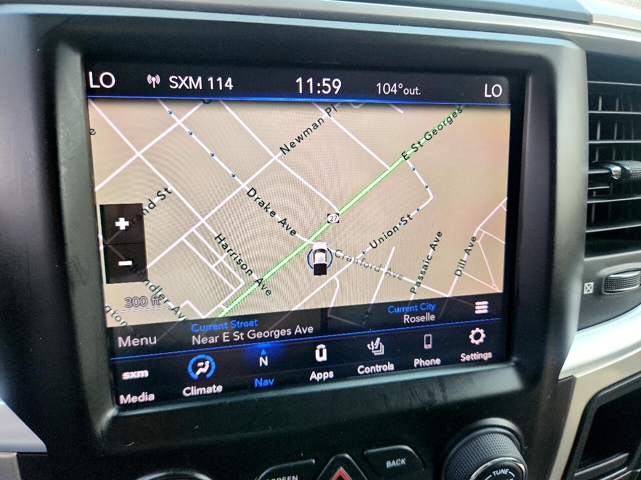 Vehicle image 16 of 26
